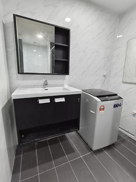 Marriot International Hotel @ Empire City untuk Untuk Disewa - RM 1,300 /bulan, Feb 2026 - Bathroom - PropertyGuru.com.my