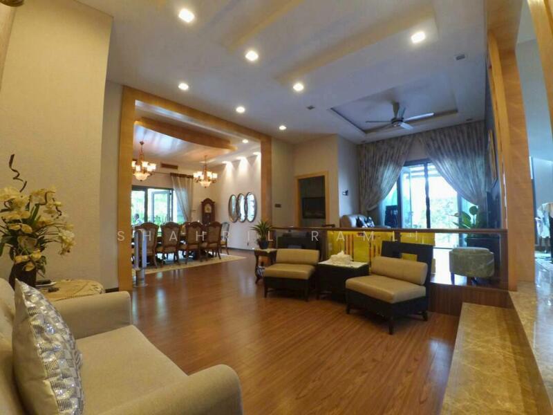 Perdana Lakeview East untuk Untuk Dijual - RM 5,800,000, Feb 2026 - Living Room - PropertyGuru.com.my