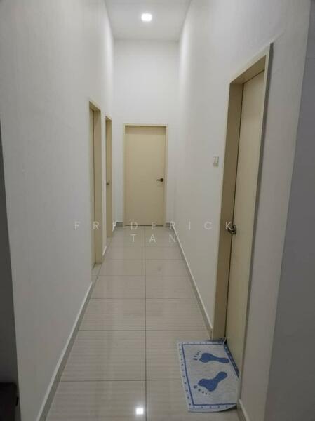 Condominium for Sale at Damansara Foresta - Frederick Tan - Corridor - PropertyGuru.com.my