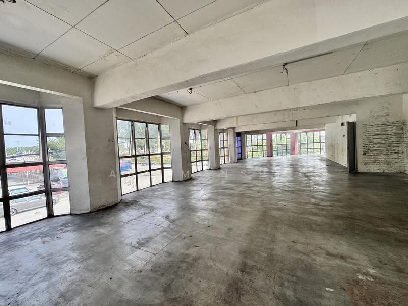 Shop / Office for Rent in Bandar Melawati (Kuala Selangor) - Abu Mansur - Interior - PropertyGuru.com.my