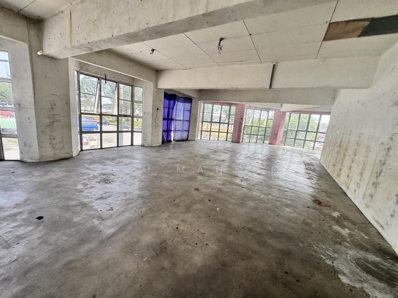 Shop / Office for Rent in Bandar Melawati (Kuala Selangor) - Abu Mansur - Interior - PropertyGuru.com.my