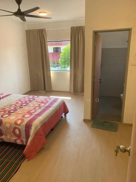 Rumah Teres 2-Tingkat untuk Dijual di Taman Mayang (Petaling Jaya) - Vivian Ho - Bedroom - PropertyGuru.com.my