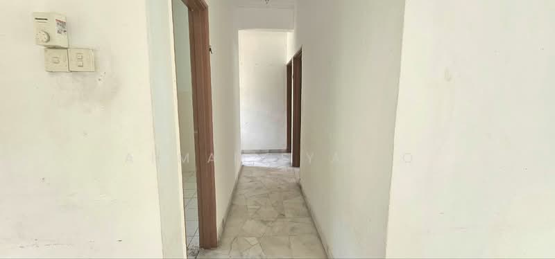 Bungalow for Sale in Bandar Mahkota Banting (Tanjong Duabelas) - Ahmad Syafiq - Corridor - PropertyGuru.com.my