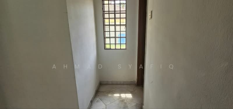 Bungalow for Sale in Bandar Mahkota Banting (Tanjong Duabelas) - Ahmad Syafiq - Interior - PropertyGuru.com.my