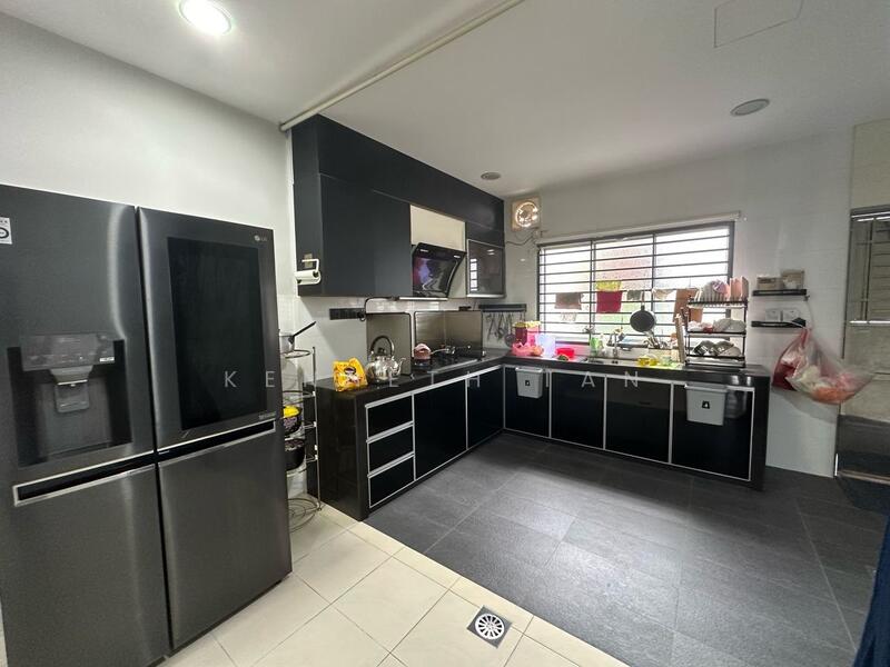 Mutiara Rini Mutiaras Rinis untuk Untuk Dijual - RM 808,000, Apr 2026 - Kitchen - PropertyGuru.com.my