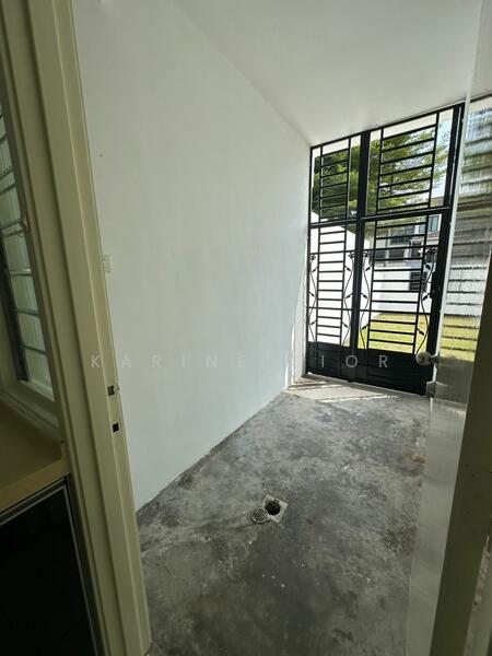 Cluster House for Sale in Taman Adda Heights (Tebrau) - Karine Sior - Entrance - PropertyGuru.com.my
