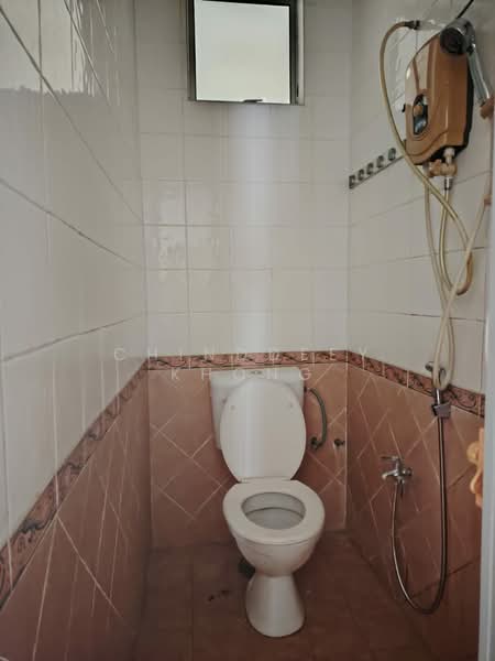 2-storey Terraced House for Sale in Taman Muda (Ampang) - Chinddeey Khong - Bathroom - PropertyGuru.com.my