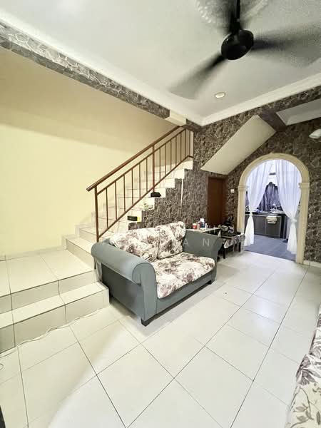 Rumah Teres 2 Tingkat untuk Dijual di Taman Mantau Indah (Rasah) - Rozita Hj Hassan - Living Room - PropertyGuru.com.my