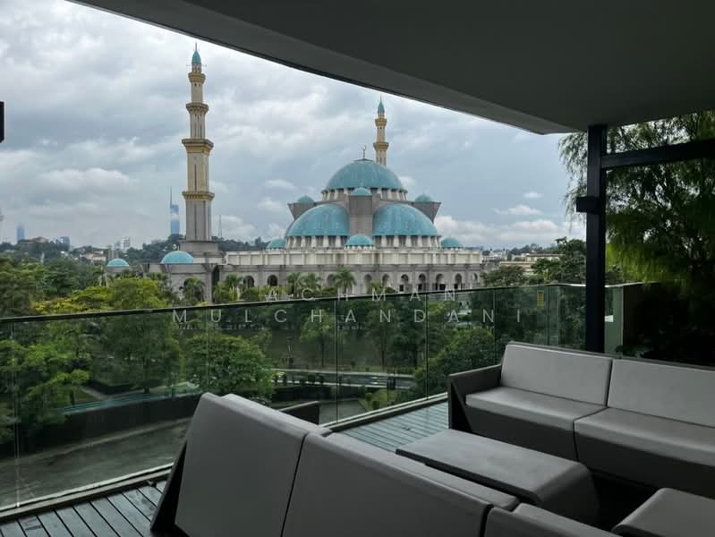 Service Residence for Sale at Residensi Solaris Parq - Lachman Mulchandani - Exterior - PropertyGuru.com.my