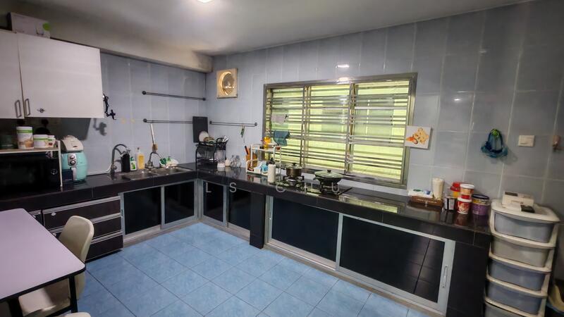 2-storey Terraced House for Sale in Subang Jaya (Selangor) - LS Chu - Kitchen - PropertyGuru.com.my