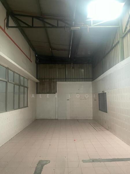 Taman Universiti Semi D Factory untuk Untuk Disewa - RM 15,000 /bulan, Mac 2026 - PropertyGuru.com.my
