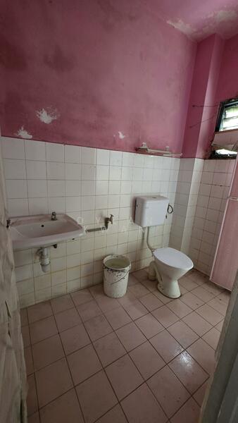 2-storey Terraced House for Sale in Subang Jaya (Selangor) - Dylan Kwan - Bathroom - PropertyGuru.com.my
