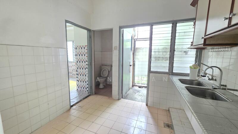 2-storey Terraced House for Sale in Subang Jaya (Selangor) - Dylan Kwan - Kitchen - PropertyGuru.com.my
