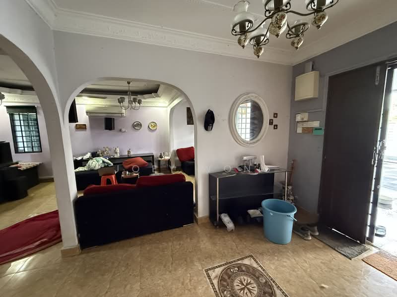 2-storey Terraced House for Sale in SS7 (Petaling Jaya) - Joey Wong - Living Room - PropertyGuru.com.my