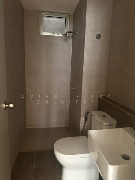 Condominium for Rent at Sanderling Lakefront - Amirul Fikry Zulkifly - Bathroom - PropertyGuru.com.my