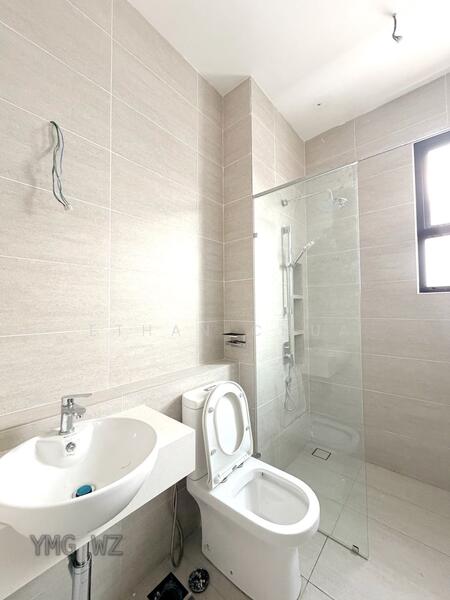 Rumah Banglo untuk Dijual di Alam Nusantara (Setia Alam) - Ethan Chua - Bathroom - PropertyGuru.com.my