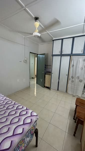 Taman Sri Segambut untuk Untuk Dijual - RM 770,000, Feb 2026 - Bedroom - PropertyGuru.com.my