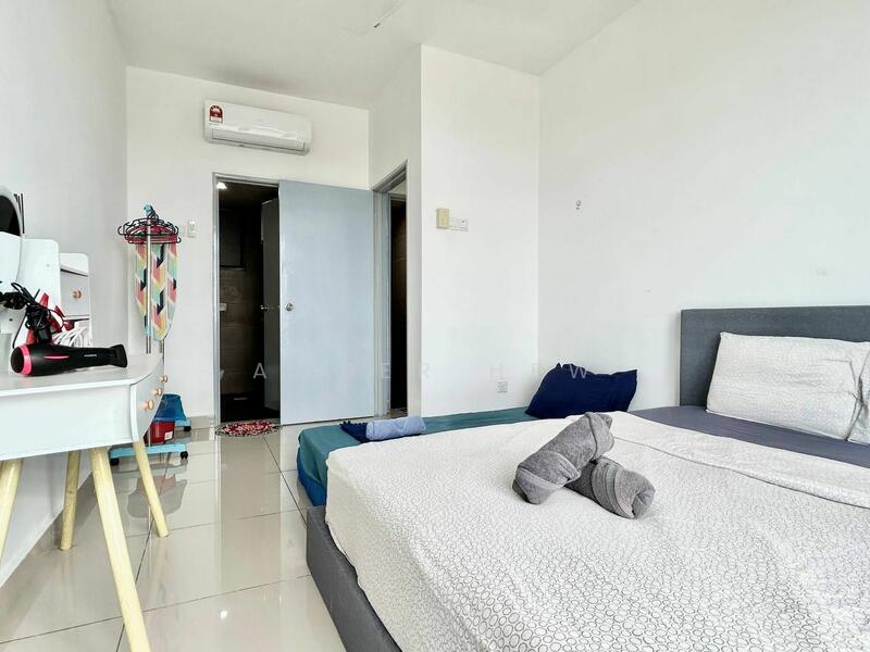 Service Residence for Sale at ARC @ Austin Hills - Amber Hew - Bedroom - PropertyGuru.com.my