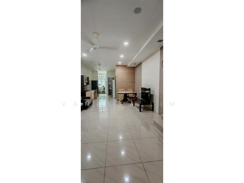 2-storey Terraced House for Sale in Taman JP Perdana (Johor Bahru) - Vanessa Lim - Living Room - PropertyGuru.com.my