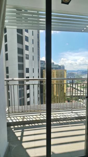 Condominium for Sale at Hampshire Residences - Geo . - PropertyGuru.com.my