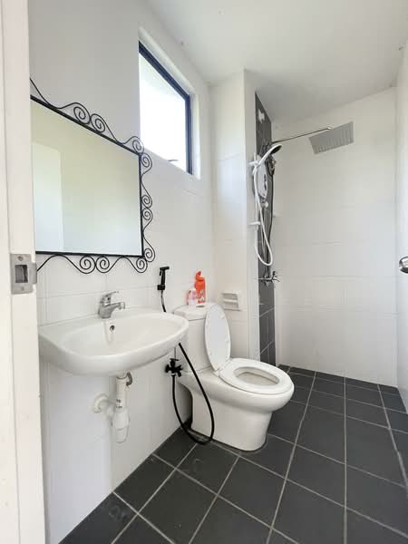 Semi-Detached House for Rent in Setia Ecohill (Semenyih) - Jannsy Lee - Bathroom - PropertyGuru.com.my