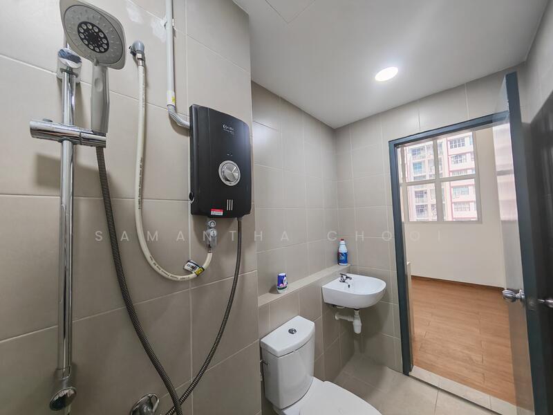 Selangorku Pr1ma Lakefront Homes untuk Untuk Dijual - RM 350,000, Apr 2026 - Bathroom - PropertyGuru.com.my