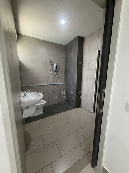 For Rent - Elmina Green Four