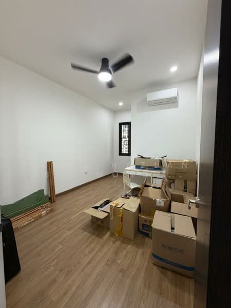 For Rent - Elmina Green Four