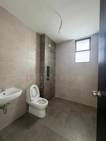 Terraced House for Sale in Bandar Putra (Kulai) - Terence Eo - Bathroom - PropertyGuru.com.my