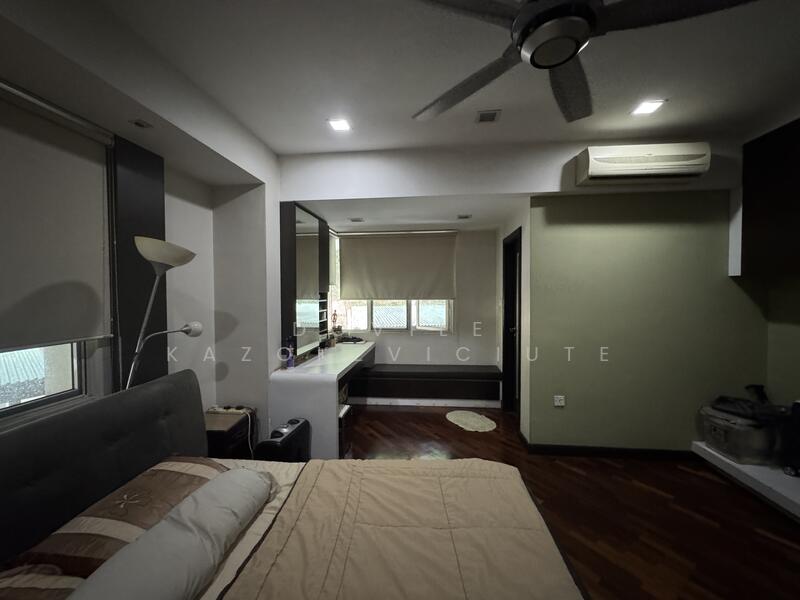 Kondominium untuk Dijual di Armanee Terrace - Dovile Kazokeviciute - Bedroom - PropertyGuru.com.my