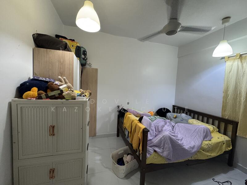 Kondominium untuk Dijual di Armanee Terrace - Dovile Kazokeviciute - Bedroom - PropertyGuru.com.my