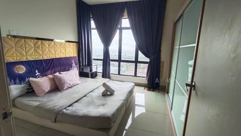 Service Residence for Sale at ARC @ Austin Hills - Shirley Haw - Bedroom - PropertyGuru.com.my