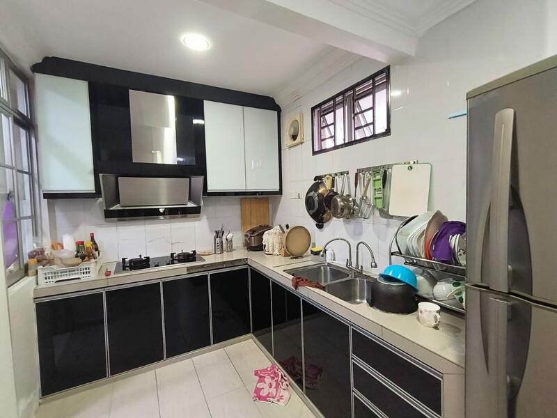 Bukit Indah untuk Untuk Dijual - RM 1,280,000, Mac 2026 - Kitchen - PropertyGuru.com.my