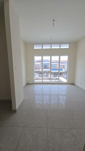 2-storey Terraced House for Sale in Bandar Sungai Long (Selangor) - Kimmy Chua - Living Room - PropertyGuru.com.my