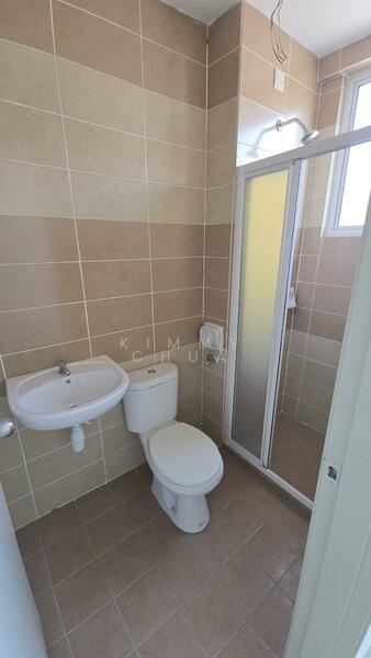 2-storey Terraced House for Sale in Bandar Sungai Long (Selangor) - Kimmy Chua - Bathroom - PropertyGuru.com.my