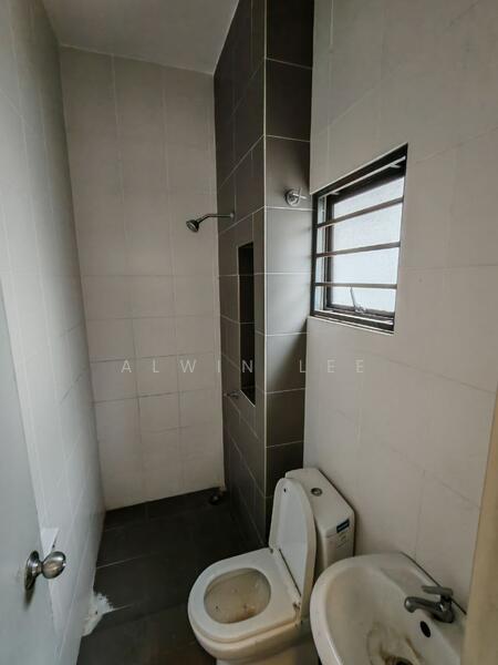 Setia Alam untuk Untuk Dijual - RM 680,000, Feb 2026 - Bathroom - PropertyGuru.com.my
