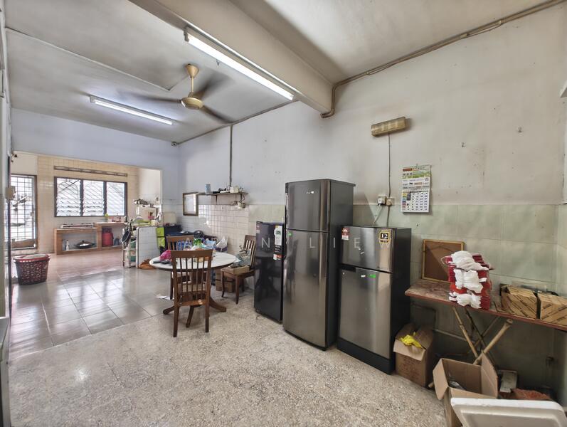 2-storey Terraced House for Sale in Cheras (Kuala Lumpur) - Karen Liew - Kitchen - PropertyGuru.com.my