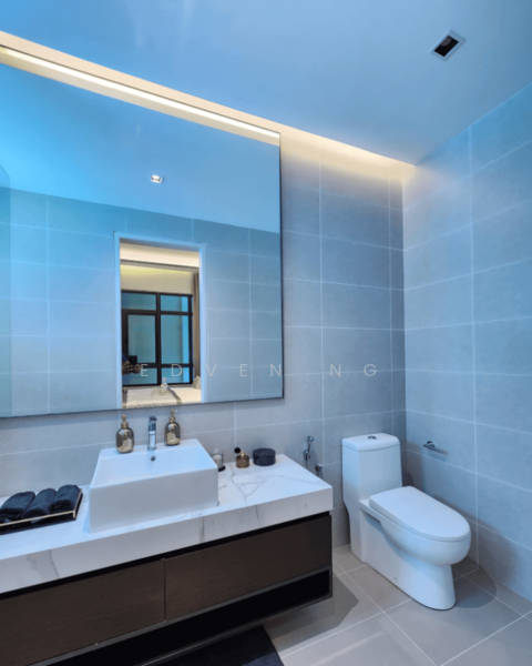 Service Residence for Sale at TriTower Residence @ Johor Bahru Sentral - Edven Ng - Bathroom - PropertyGuru.com.my