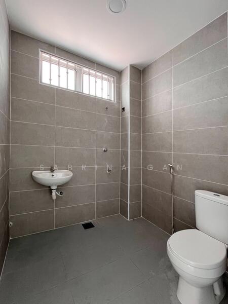 2-storey Terraced House for Sale in Taman Seri Orkid (Skudai) - Sabrina Gan - Bathroom - PropertyGuru.com.my