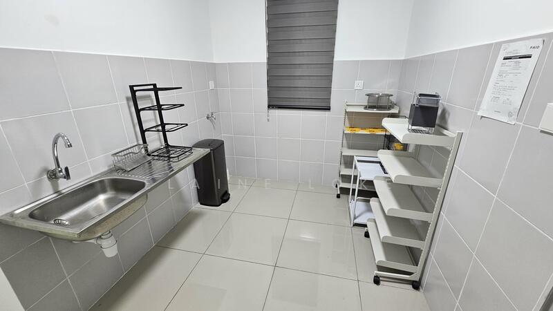 168 Park Residensi Selayang untuk Untuk Disewa - RM 1,350 /bulan, Mac 2026 - Kitchen - PropertyGuru.com.my