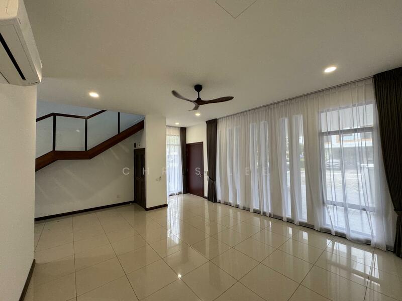 Rumah Teres 2-Tingkat untuk Disewa di Eco Sanctuary (Telok Panglima Garang) - Chris Lee - Living Room - PropertyGuru.com.my