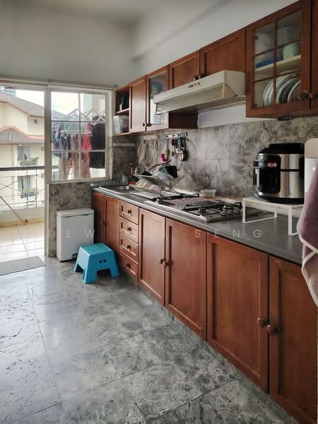 Kondominium untuk Dijual di Sri Bayu - Lew Kai Seng - Kitchen - PropertyGuru.com.my