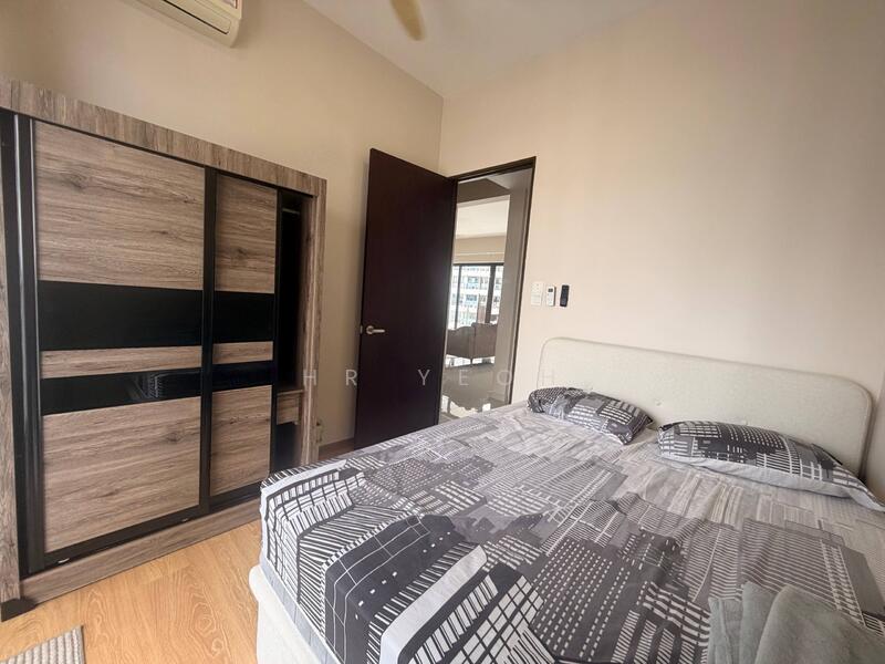 Kings Bay @ Country Garden Danga Bay untuk Untuk Disewa - RM 3,000 /bulan, Mac 2026 - Bedroom - PropertyGuru.com.my