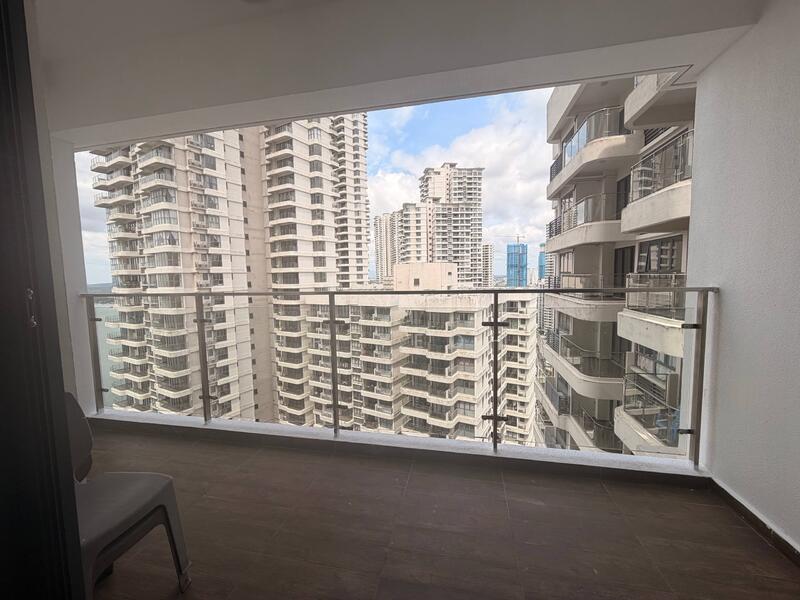 Kings Bay @ Country Garden Danga Bay untuk Untuk Disewa - RM 3,000 /bulan, Mac 2026 - Balcony - PropertyGuru.com.my