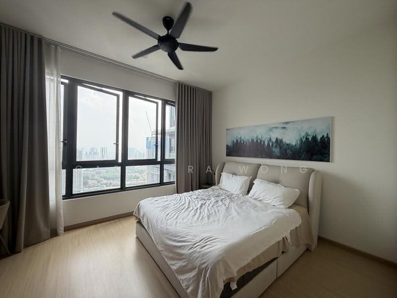 Kondominium untuk Dijual di Trinity Pentamont - Casandra Wong - Bedroom - PropertyGuru.com.my