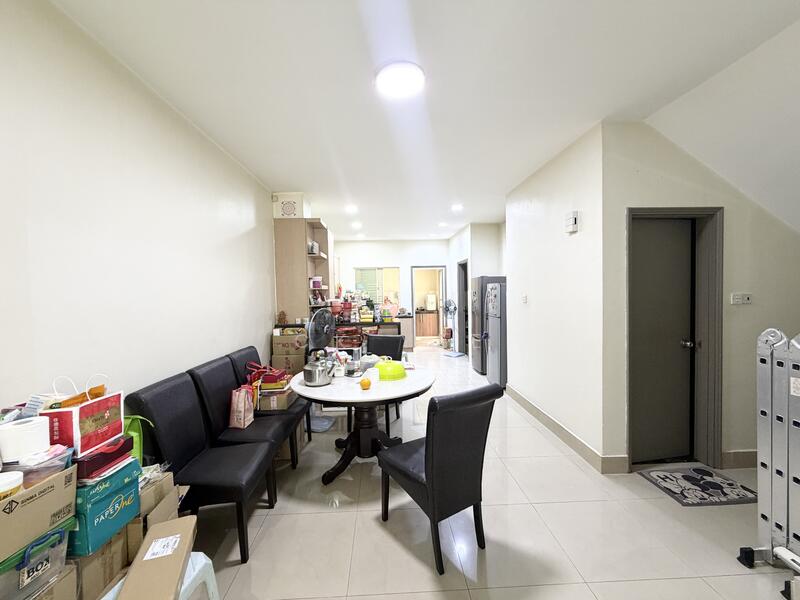 Terraced House for Sale in Taman Impian Indah (Bukit Jalil) - CK Yee - Living Room - PropertyGuru.com.my