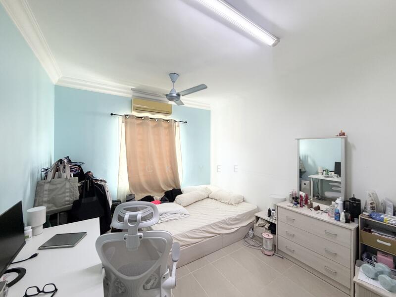 Terraced House for Sale in Taman Impian Indah (Bukit Jalil) - CK Yee - Bedroom - PropertyGuru.com.my