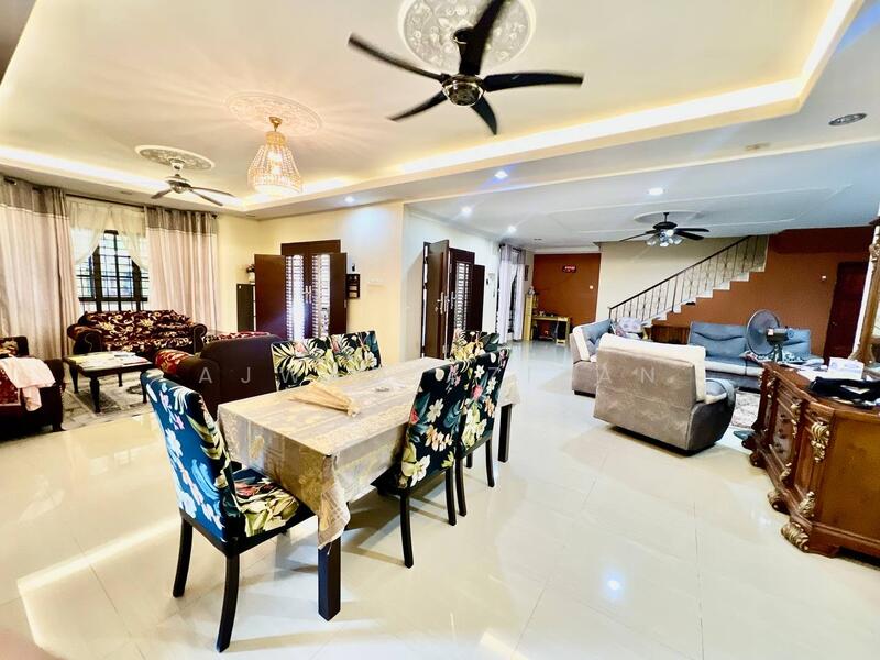 2-storey Terraced House for Sale in Taman Seremban Jaya (Rantau) - Ajwad Azizan - Living Room - PropertyGuru.com.my