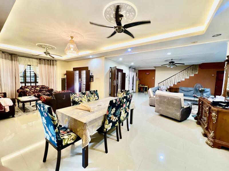 2-storey Terraced House for Sale in Taman Seremban Jaya (Rantau) - Ajwad Azizan - Living Room - PropertyGuru.com.my