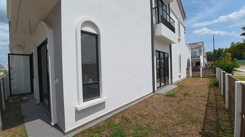 Rumah Teres 2 Tingkat untuk Dijual di Setia Safiro (Cyberjaya) - Aiman Samsul - Exterior - PropertyGuru.com.my
